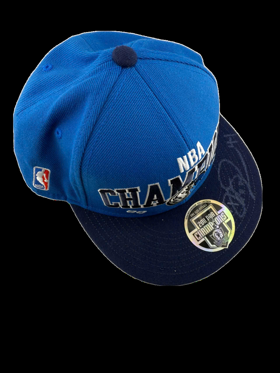 Dirk Nowitzki signed Hat 2011 NBA Champions