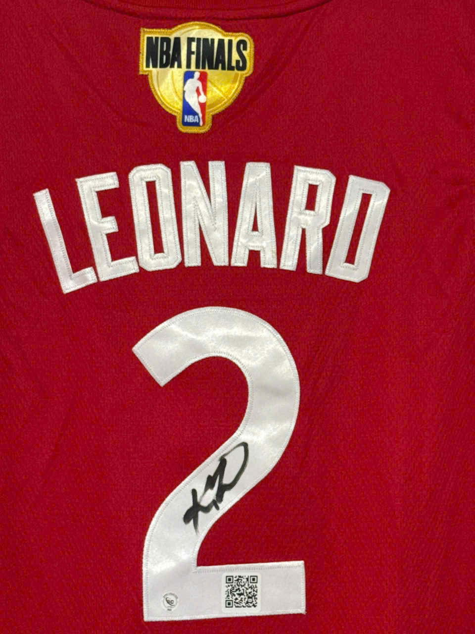 Kawhi Leonard Signed Nike Finals Edition Jersey Raptors